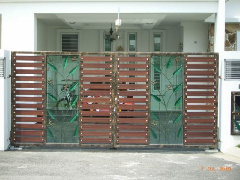 Mild Steel Gate With Aluminium 2